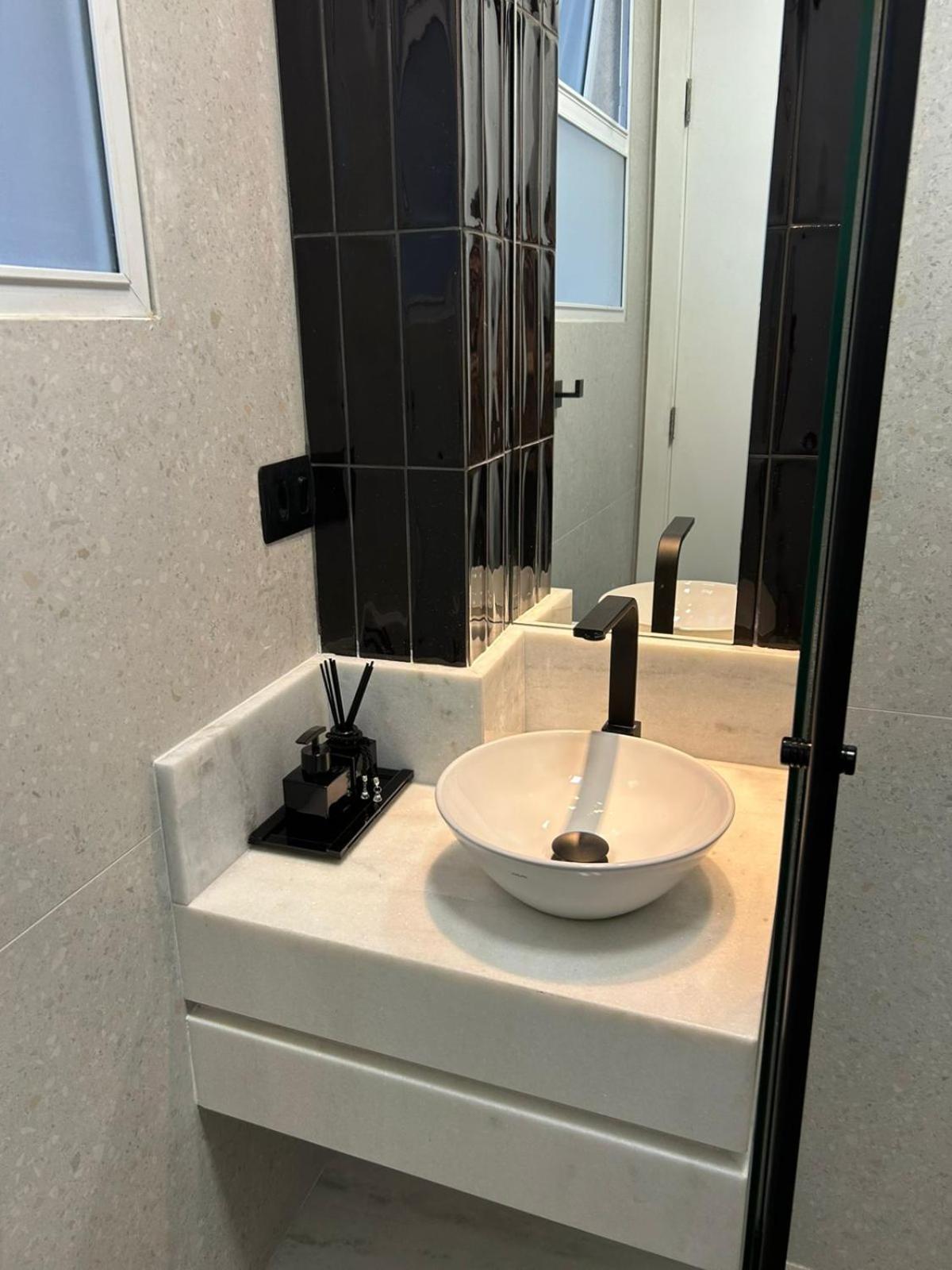 Apartamento Frente A Praia Do Embare Santos Екстериор снимка