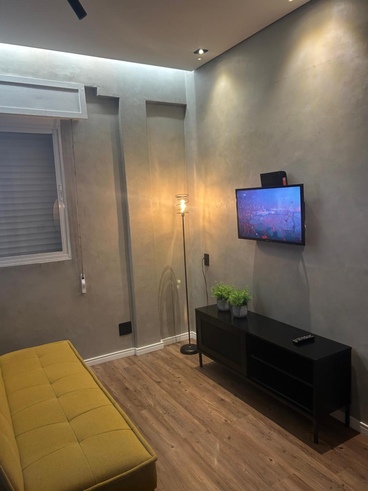 Apartamento Frente A Praia Do Embare Santos Екстериор снимка